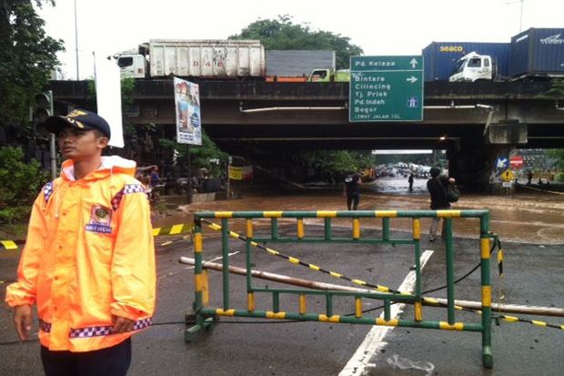 Banjir Rendam Ruas Jalan Kalimalang, Polisi Dorong Pemkot Lakukan Ini