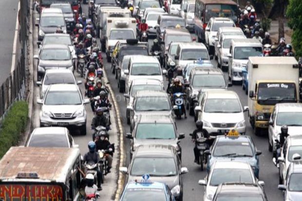 Kemacetan Jalan MT Haryono-Pancoran Tak Bisa Dihindarkan