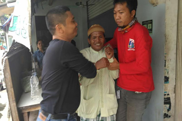 Bongkar Muat Pasir Sepi, Warga Pandeglang Mengemis di Jakarta