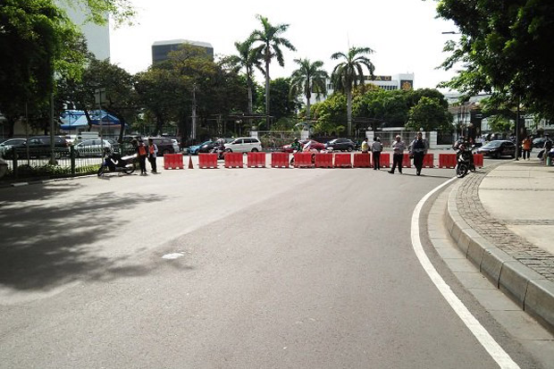 Imbas Aksi 313, Jalan Depan Istana Merdeka Ditutup