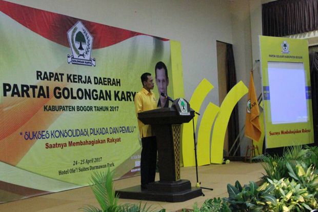Jaro Ade Diusung Golkar Jadi Calon Bupati Bogor 2018