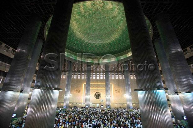 Peserta Aksi Simpatik 55 Mulai Berdatangan ke Masjid Istiqlal