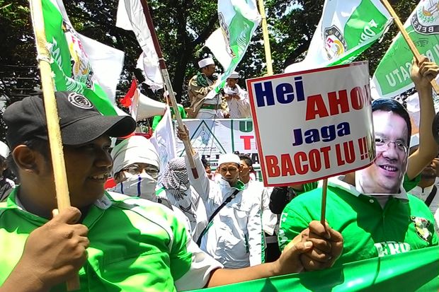 FPI Serukan Umat Islam Kawal Sidang Vonis Ahok di Kementan