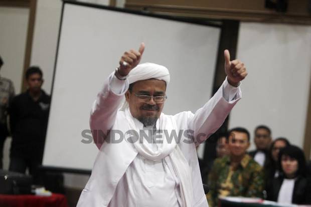 PKS Pertanyakan Langkah Polisi Tetapkan Habib Rizieq Tersangka