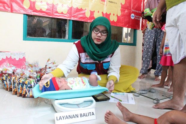 Ramadan, Indosat Ooredoo dan PKPU Gelar Pengobatan Gratis