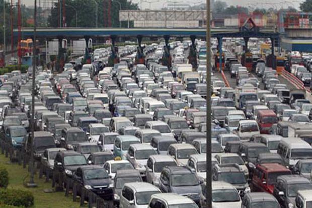Hingga Pagi Ini, Kemacetan di Tol Jakarta-Cikampek Belum Terurai