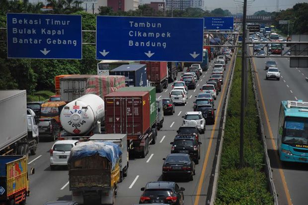 Tol Jakarta Cikampek Padat, Contraflow Dimulai dari GT Cikarang Utama