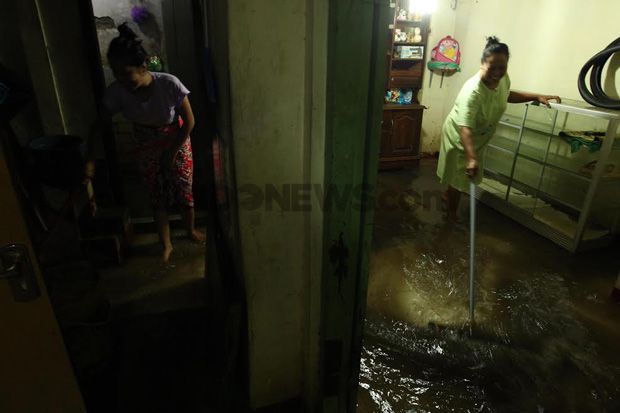 Drainase Buruk, Puluhan Rumah di Jatipadang Terendam Banjir