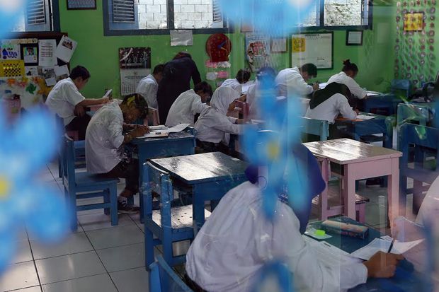 96 SMP Swasta di Kota Tangerang Gratiskan Biaya SPP
