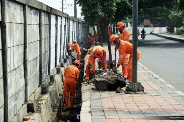 PPSU dan PHL Kebersihan di Jakarta Barat Peserta BPJS Ketenagakerjaan