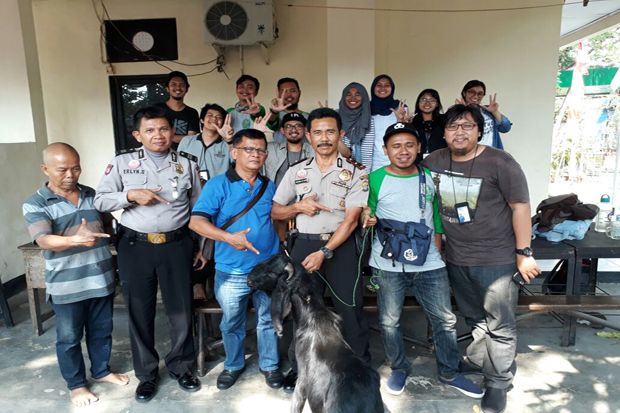 Pokja Jurnalis Jakarta Pusat Sembelih Hewan Kurban