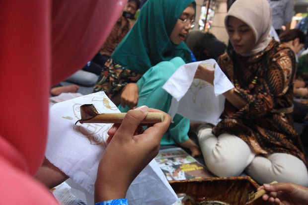 Berdayakan Penghuni Rusun, DKI Akan Luncurkan Batik Khas Sendiri