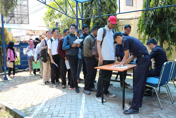 Ribuan Orang Serbu Acara Job Fair Bea Cukai Tangerang