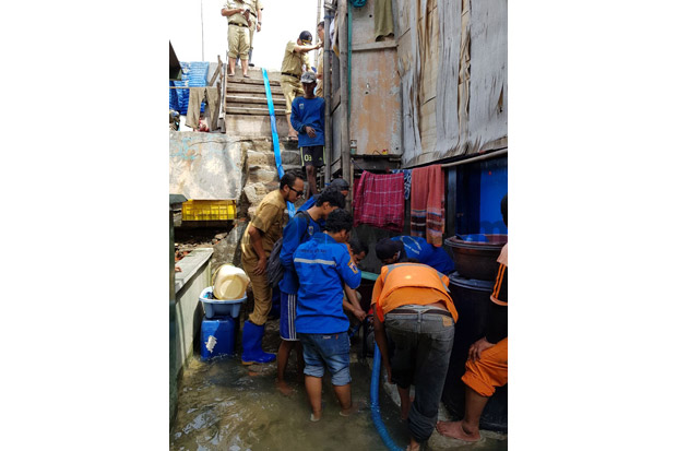Tanggul Jebol, 3 Pompa Portabel Dikerahkan ke Kampung Luar Batang