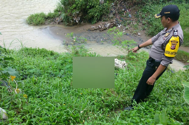Mayat Tanpa Identitas Ditemukan di Tepi Sungai Cileungsi