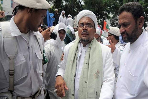 Hina Habib Rizieq, Pria Ini Digelandang ke Polres Jakarta Pusat