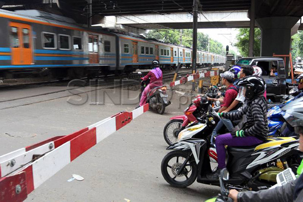 Tim Kecil Akan Percepat Pembangunan Jalur KA Melayang di Jakarta