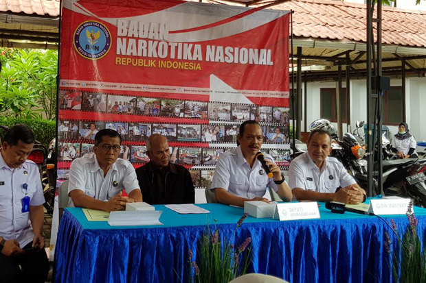 BNN Gerebek Pabrik Ekstasi di Perumahan Alam Raya Tangerang