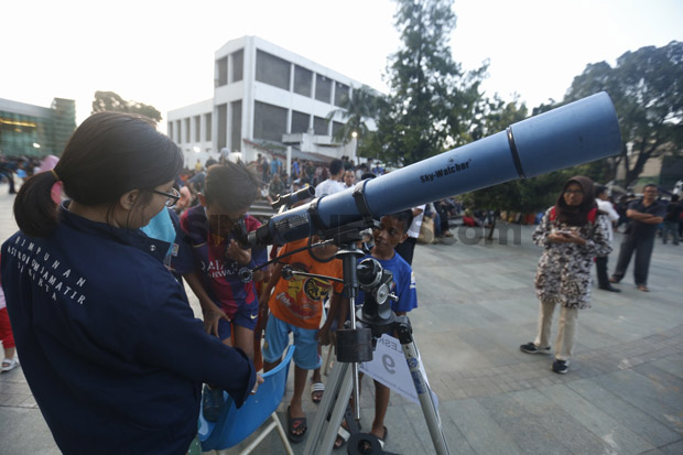 Nonton Bersama Gerhana Bulan, Planetarium Jakarta Kerahkan 37 Astronom