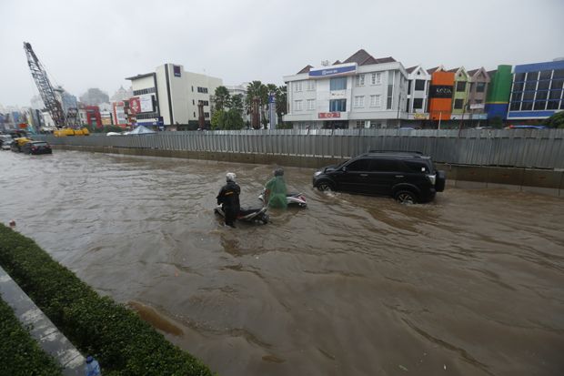 BNPB Ungkap Faktor Penyebab Banjir di Jakarta