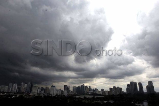 Pagi Ini Jakarta Berawan, Sore Hari Jaksel dan Jaktim Hujan Ringan