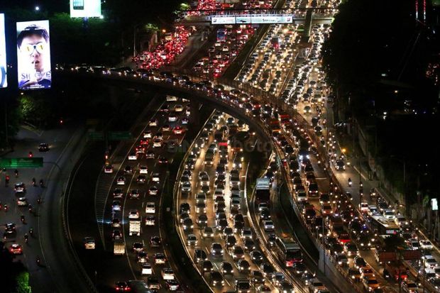 Kemacetan di DKI Bertambah 13% Setiap Tahun, Jam Macet Kian Lama