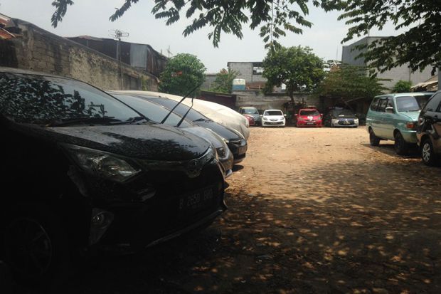 Parkir Mobil di Permukiman Jakarta Dipatok Rp1 Juta