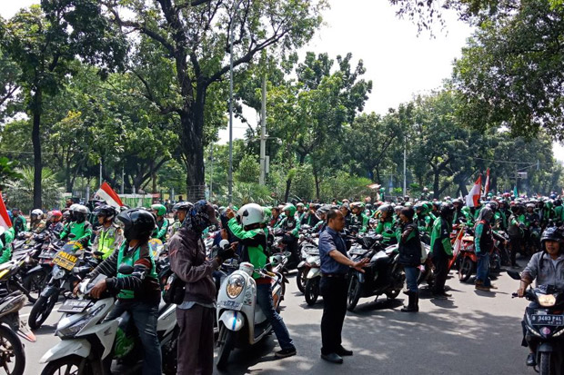 Unjuk Rasa di Istana Negara, Driver Ojol Tuntut Rasionalisasi Tarif