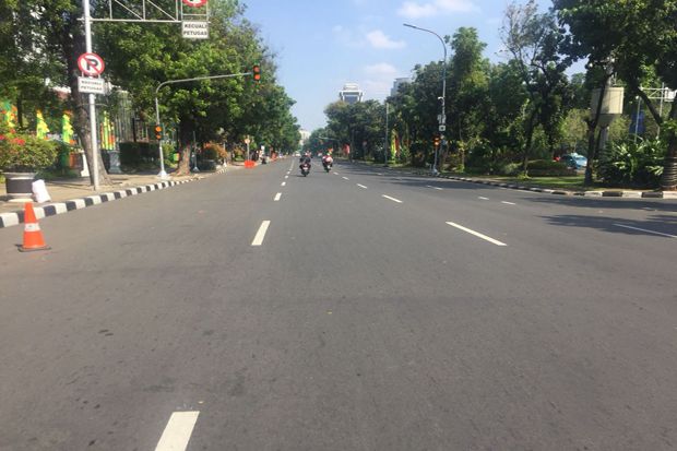 Awal Pekan di Libur Lebaran, Jalan Protokol Jakarta Tampak Lengang