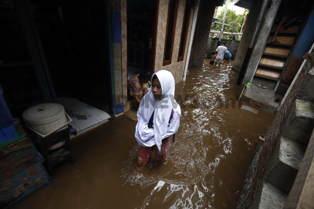 Sungai Ciliwung Meluap, Ribuan Jiwa Terdampak Banjir