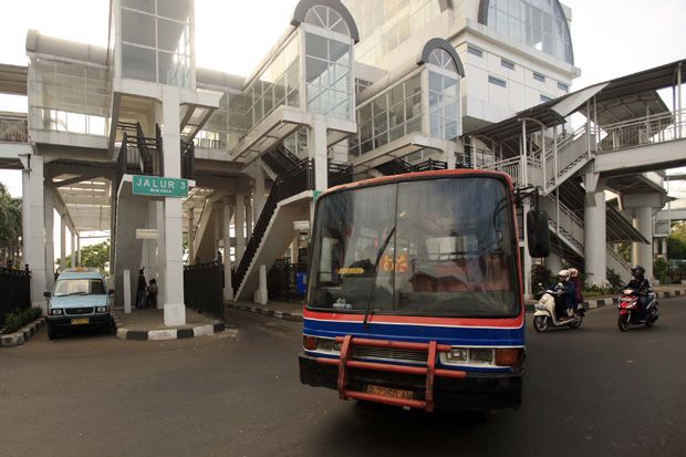 Jam Operasional Kopaja dan Metromini di Jalan Sudirman-Thamrin Dibatasi