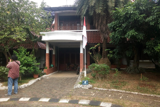 Ditetapkan Tersangka, Rumah Nur Mahmudi Ismail Sepi