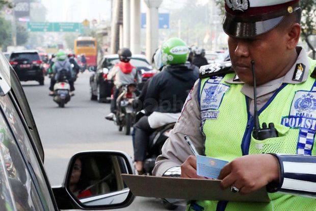 Bayar Lewat Bank, Tilang Elektronik Tak Akan Sita SIM dan STNK