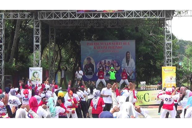 Usai Senam Bersama, Kartini Perindo Santuni Puluhan Anak Yatim di Bogor