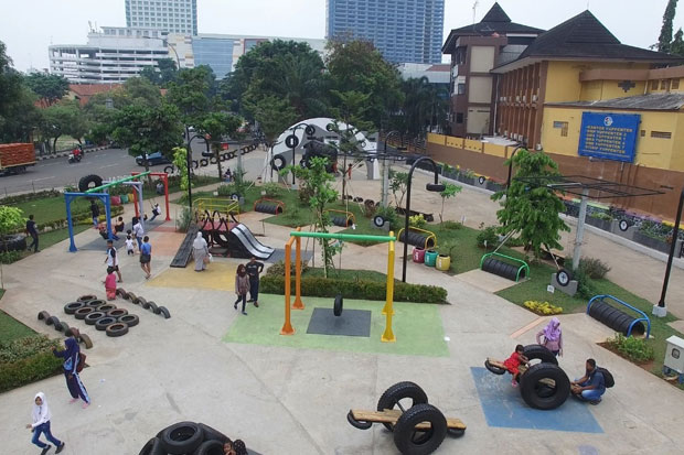 Sejuta Rasa Plesiran di Taman Tematik Kota Tangerang