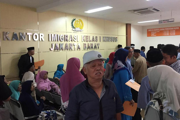 Antisipasi Antrean Panjang, Jamaah Haji Bisa Urus Paspor di Hari Libur