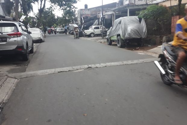 Polisi Tidur Ilegal Menjamur, Hambat Lalu Lintas di Jakarta