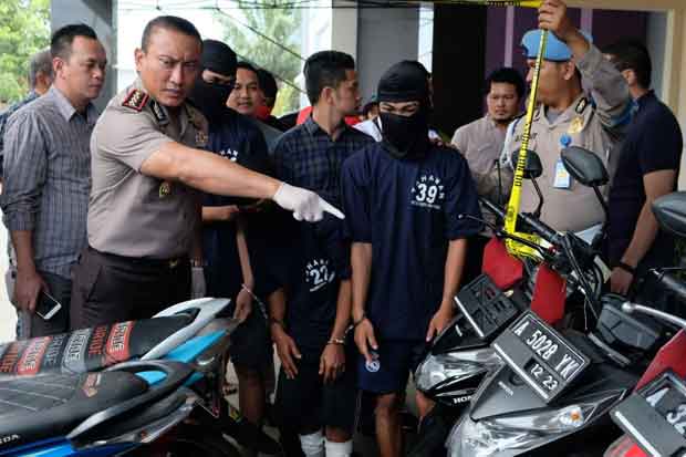 Lawan Polisi Pakai Senpi, Dua Garong Ditembak di Tangerang