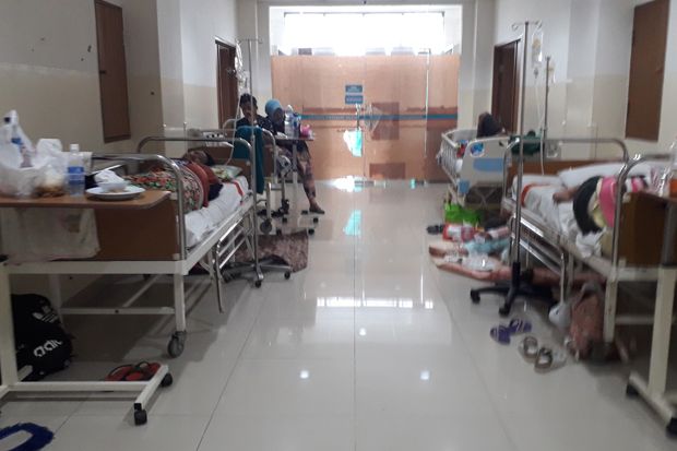 Pasien DBD di RSU Tangsel Dirawat di Lorong-lorong