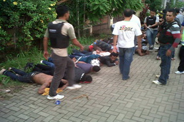 Keroyok Remaja, Puluhan Preman Diciduk Polisi