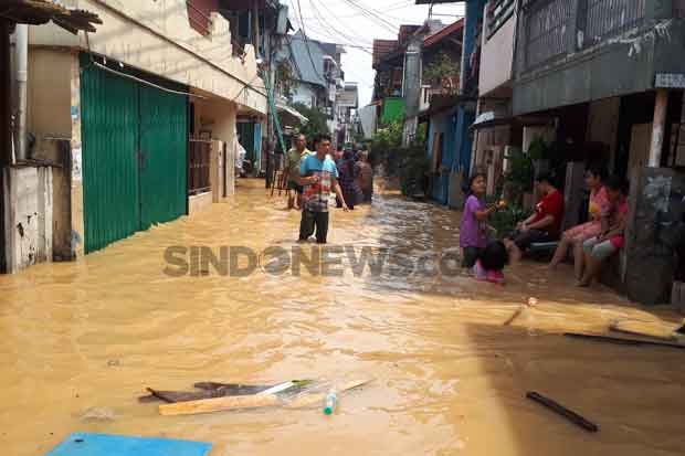 Banjir Kiriman Bogor, RT08 hingga 18 di Bidara Cina Terendam