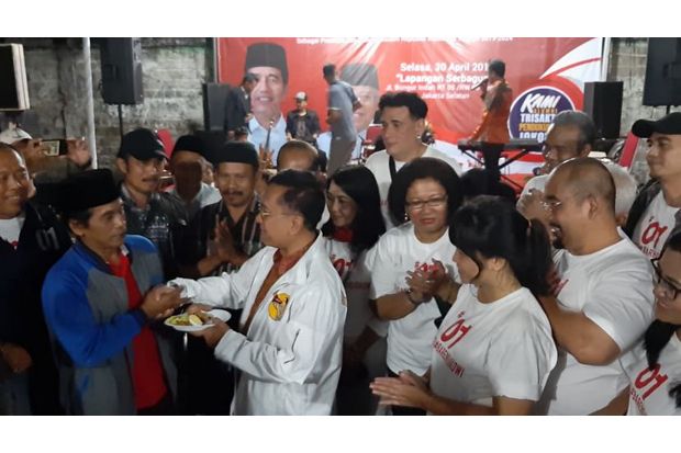 Trisakti untuk Jokowi: Ramadhan, Pendukung 01 dan 02 Melebur Jadi Pemburu Pahala