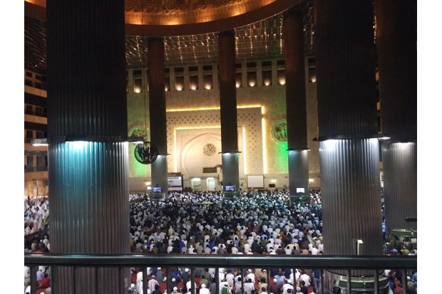 Alasan Jamaah Memilih Salat Tarawih Pertama di Masjid Istiqlal