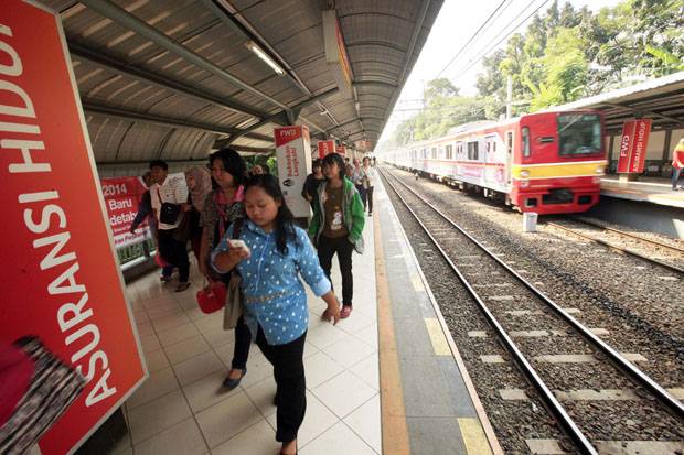 Kebakaran Hebat di Kampung Bandan, Commuter Line Hanya sampai Angke
