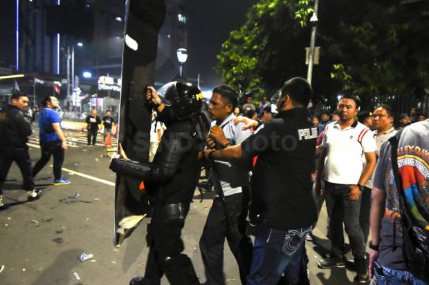 Saat Kerusuhan Massa di Jakarta, Mal di Tangerang Biasa-biasa Saja