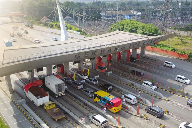 186 Ribu Kendaraan Tinggalkan Jakarta via Cikampek, Ciawi dan Cikupa