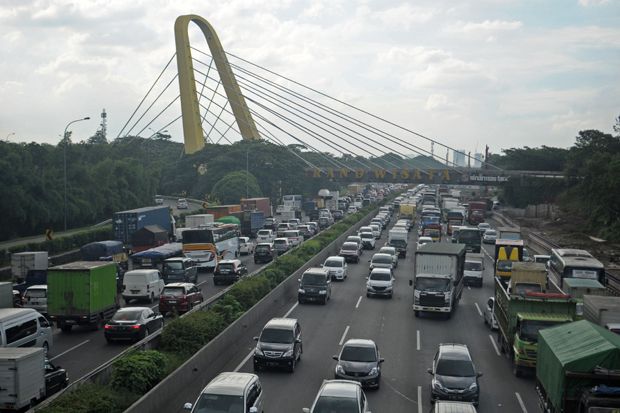 Waktu One Way di Tol Jakarta Cikampek Kemungkinan Diperpanjang Malam Ini