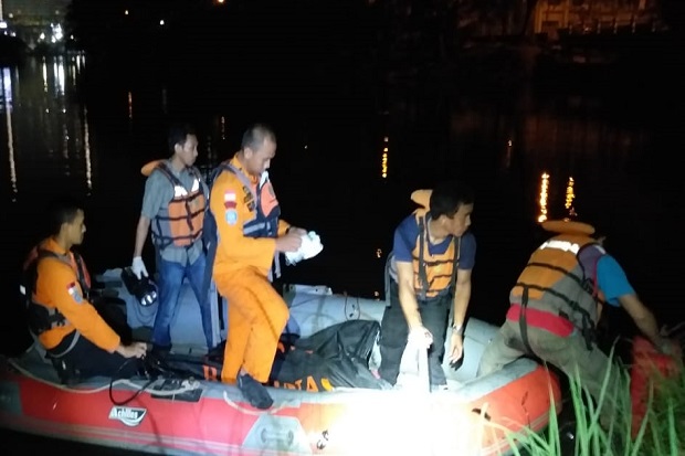6 Jam Tenggelam di Danau, Tunawisma Ditemukan Meninggal