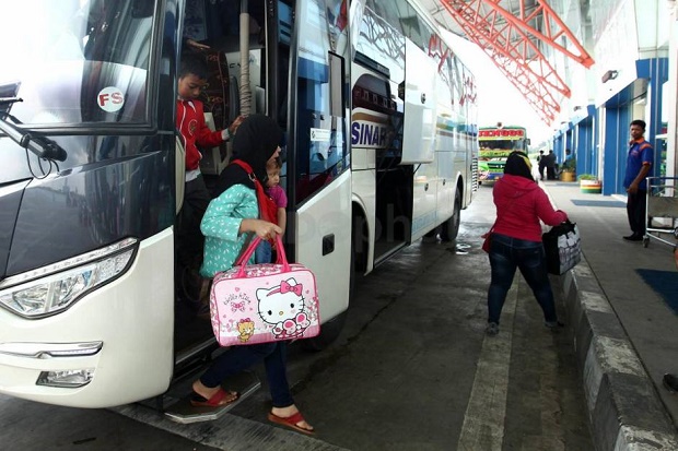 84 Bus Angkutan Mudik Gratis Pemprov DKI Tiba di Terminal Pulogebang