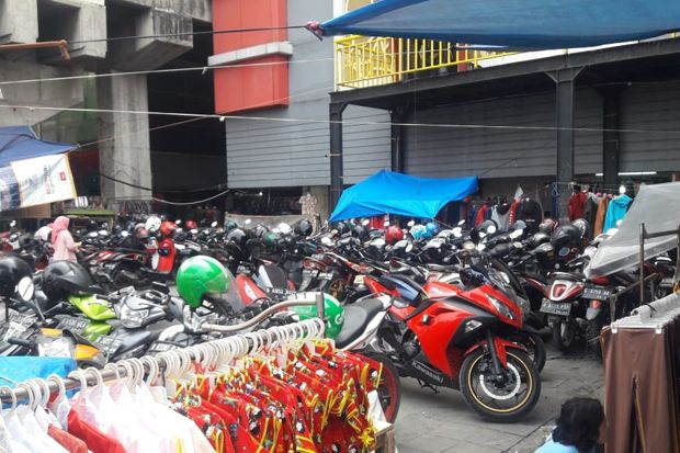 PD Pasar Jaya Kesulitan Bongkar Pungli Parkir Tanah Abang